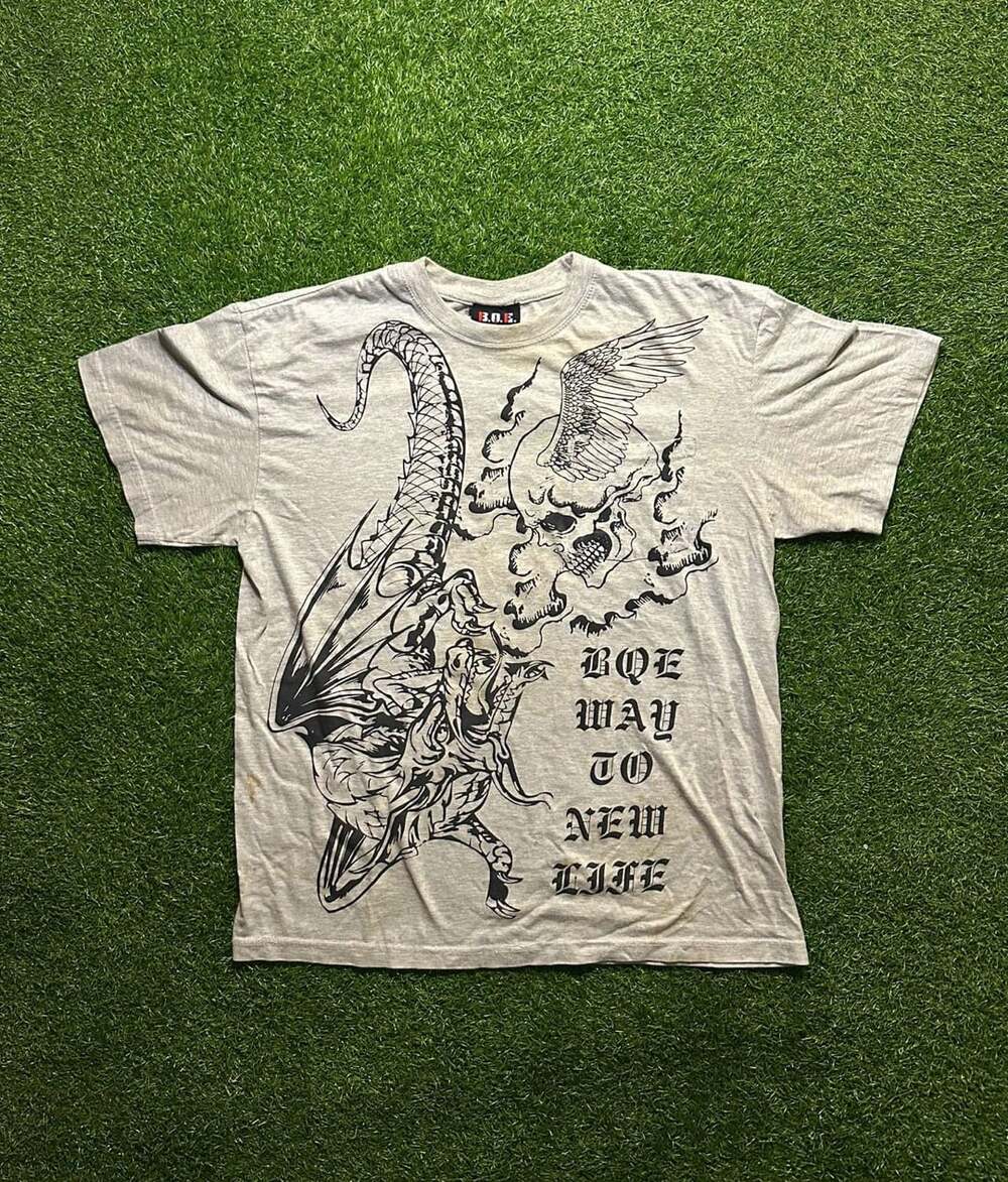 Y2K 2000s B.Q.E Skull Dragon Graphic T-Shirt.